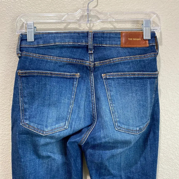 ZARA The Skinny Jeans Medium Wash Mid Rise Whiskering Size 25 - Picture 7 of 8